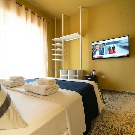 Budget Rooms Carbonazzi 17 Cagliari Exterior foto