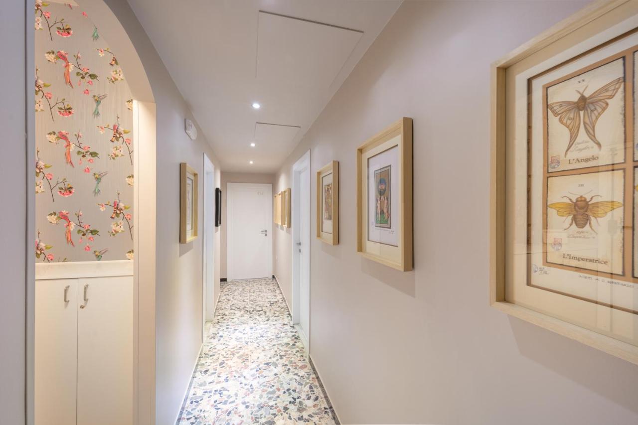 Budget Rooms Carbonazzi 17 Cagliari Exterior foto