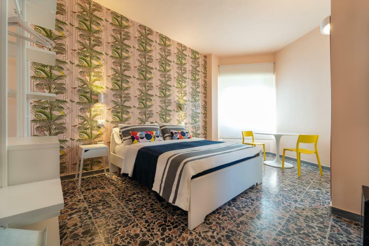Budget Rooms Carbonazzi 17 Cagliari Exterior foto