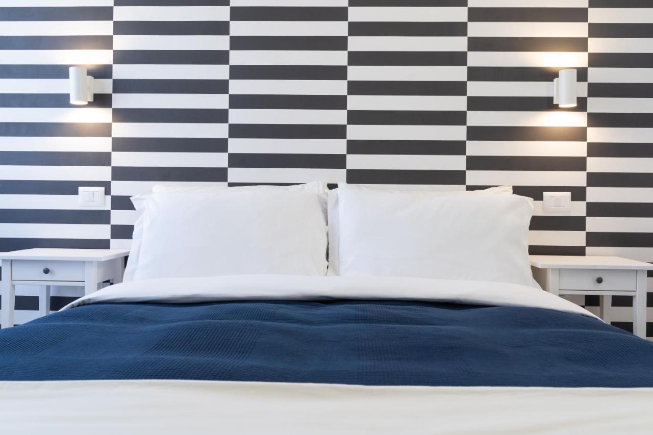 Budget Rooms Carbonazzi 17 Cagliari Exterior foto
