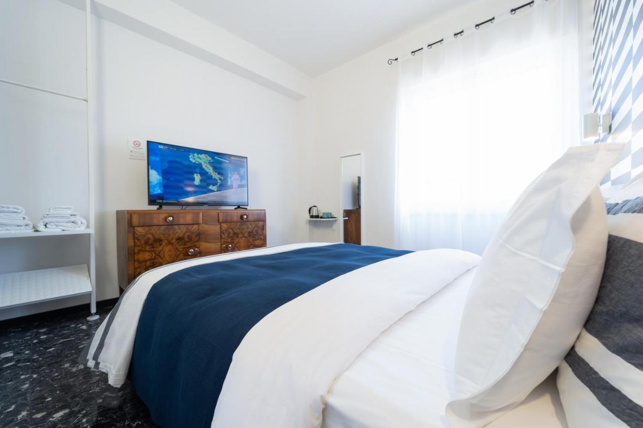 Budget Rooms Carbonazzi 17 Cagliari Exterior foto